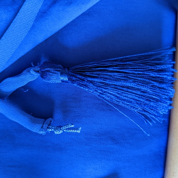 NWT Bebe dress, size 0.  Blue with white embroidery. - Picture 4 of 4